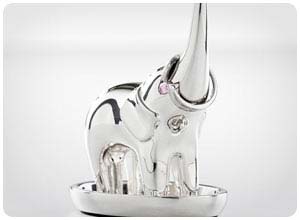 baby elephant ring holder
