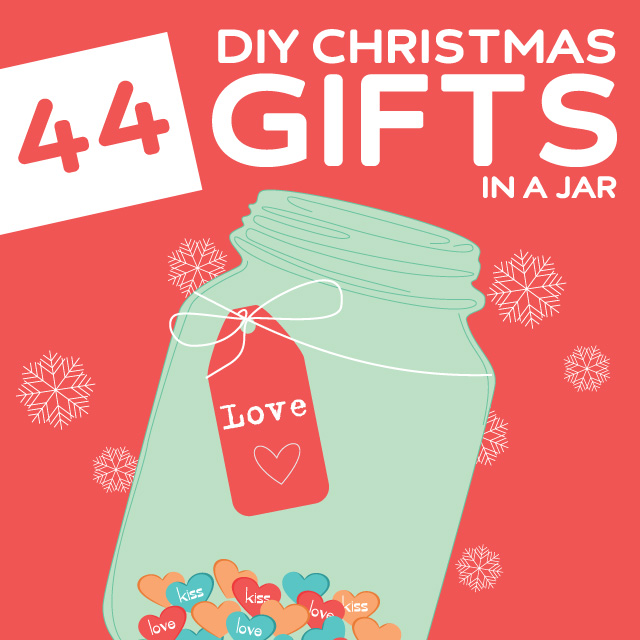 44 Creative DIY Christmas Gifts in a Jar- OMG, I love this! So many creative gifts in a jar.