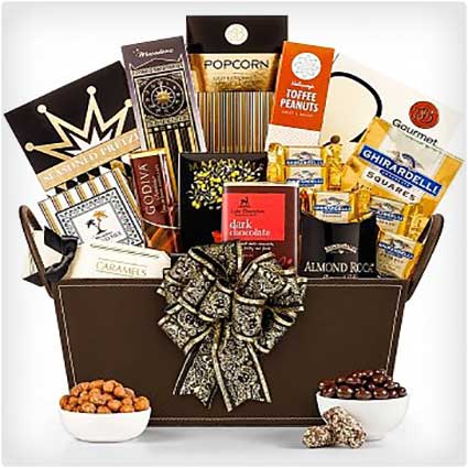 Just-for-Mom-Gourmet-Gift-Basket