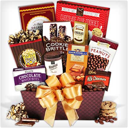 Mother's-Day-Chocolate-Gift-Basket