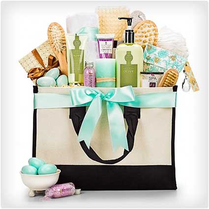 Mother's-Day-Luxury-Spa-Gift