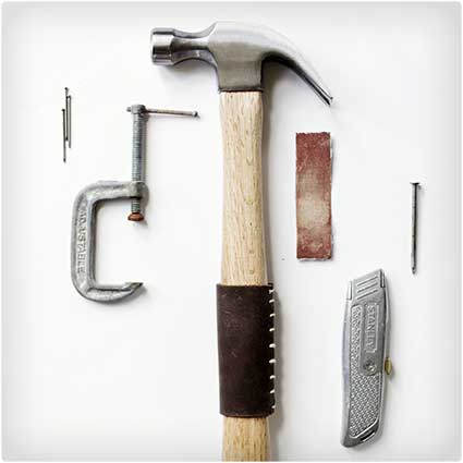 DIY-Leather-Hammer-Handle