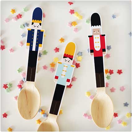 Wooden-Spoon-Soldiers