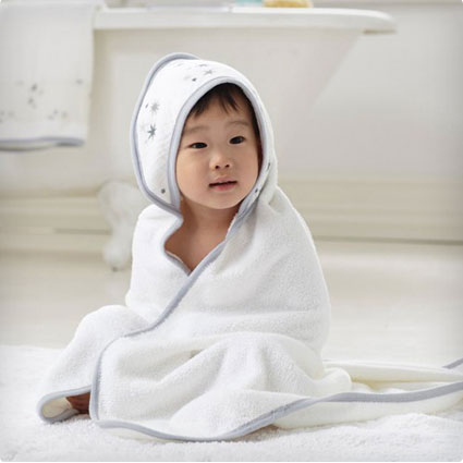 Hooded Towel and Washcloth Set