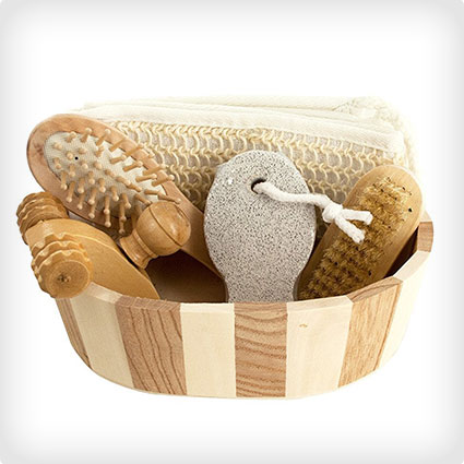 Bath & Body Gift Set with 5 Relaxing & Care Tools in Wooden Basket