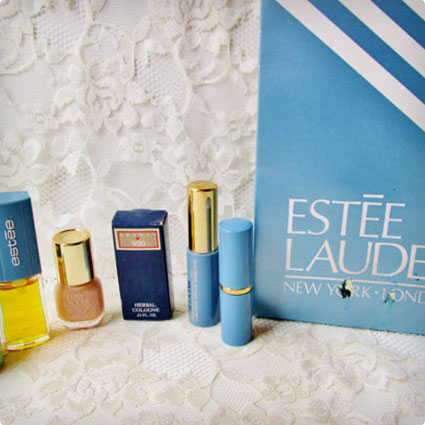 Estee Lauder Cosmetics & Perfume Set