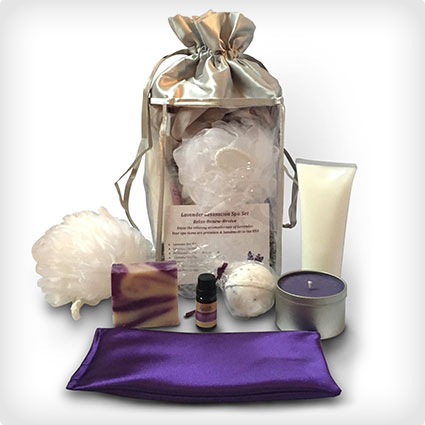 Lavender Spa Bath And Body Gift Set