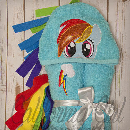 Rainbow Dash Hooded Towel