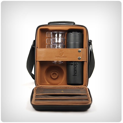Handpresso Hybrid Outdoor Case with Flask and Cups by Handpresso