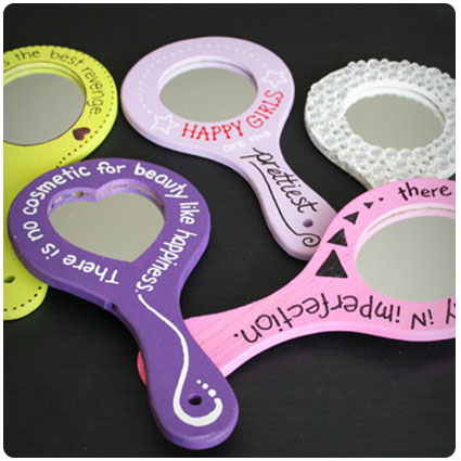 Diy Gifts For Girls: Beauty Quote Mirrors