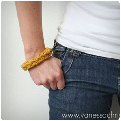 How To: Jersey Knit Bracelet