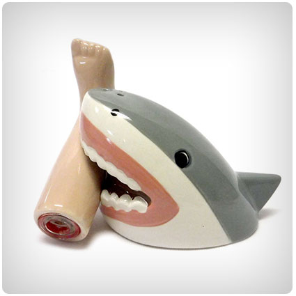 Shark Attack Magnetic Salt and Pepper Shaker Set