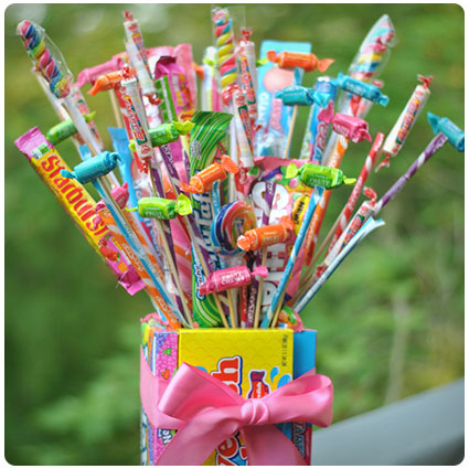 How to Make a Cute Candy Bouquet