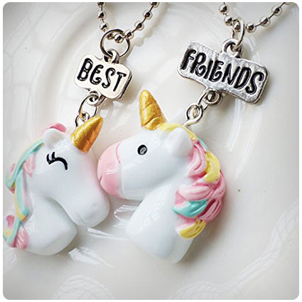 Best Friends Resin Pendant Necklace