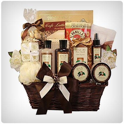 Essence of Luxury Warm Vanilla Spa Basket Set