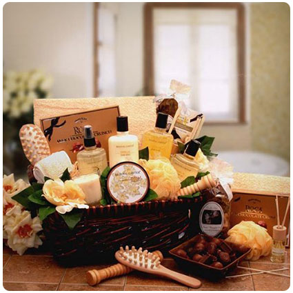 Vanilla Therapy Bath and Body Spa Basket