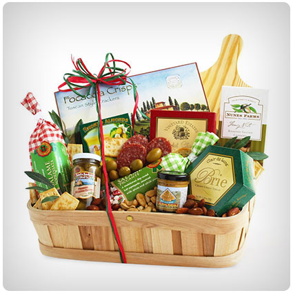 California Delicious Country Picnic Meat and Cheese Basket