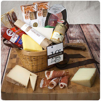 Connoisseur's Meat and Cheese Gift Basket