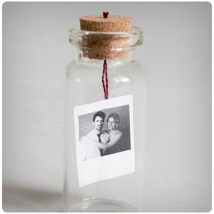 Diy Tiny Message/Photo in a Bottle