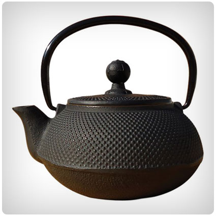 Old Dutch Cast Iron Sapporo Teapot