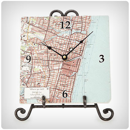 Personalized Map Clock