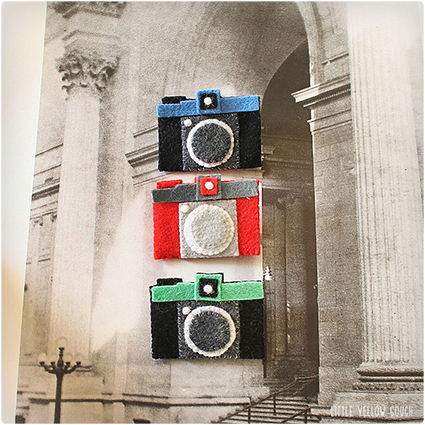 DIY Felt Camera Pin