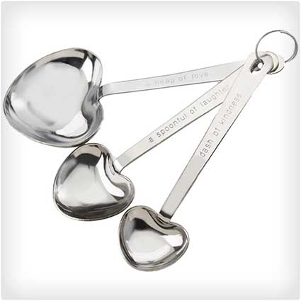 Heart-Shaped-Measuring-Spoons