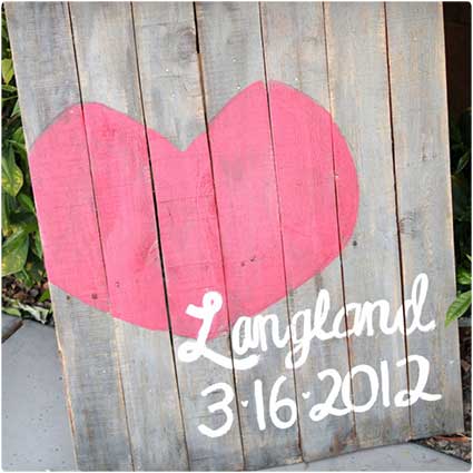 Pallet-Wedding-Gift