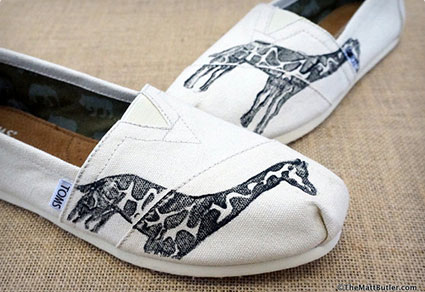 Giraffe Toms