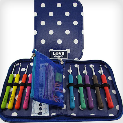 Crochet Kit with Sturdy Case, 9 Crochet Needles & 22 Accessories