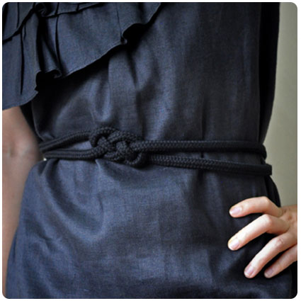 Make A Knotted Belt