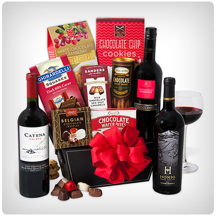 Red Wine & Dark Chocolate Gift Basket