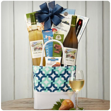 Rock Falls White Wine Duet Gift Basket