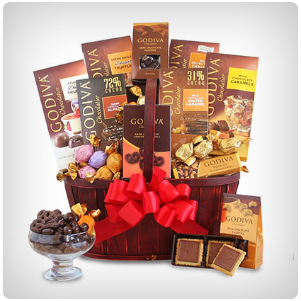 California Delicious Godiva Connoisseur Gift Basket