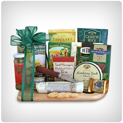 California Delicious Ultimate Cheeseboard Gift