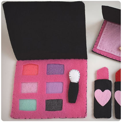 Felt Makeup Toy