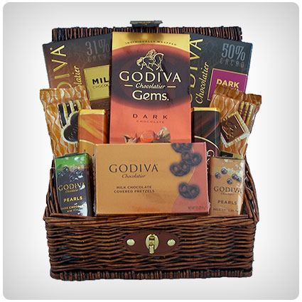 Godiva Chocolates Lovers Gourmet Holiday Gift Basket