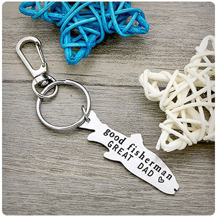 Good Fisherman Great Dad Keychain