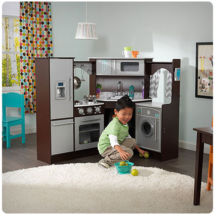 KidKraft Ultimate Corner Play Kitchen