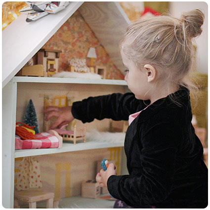 How to Build a Dollhouse